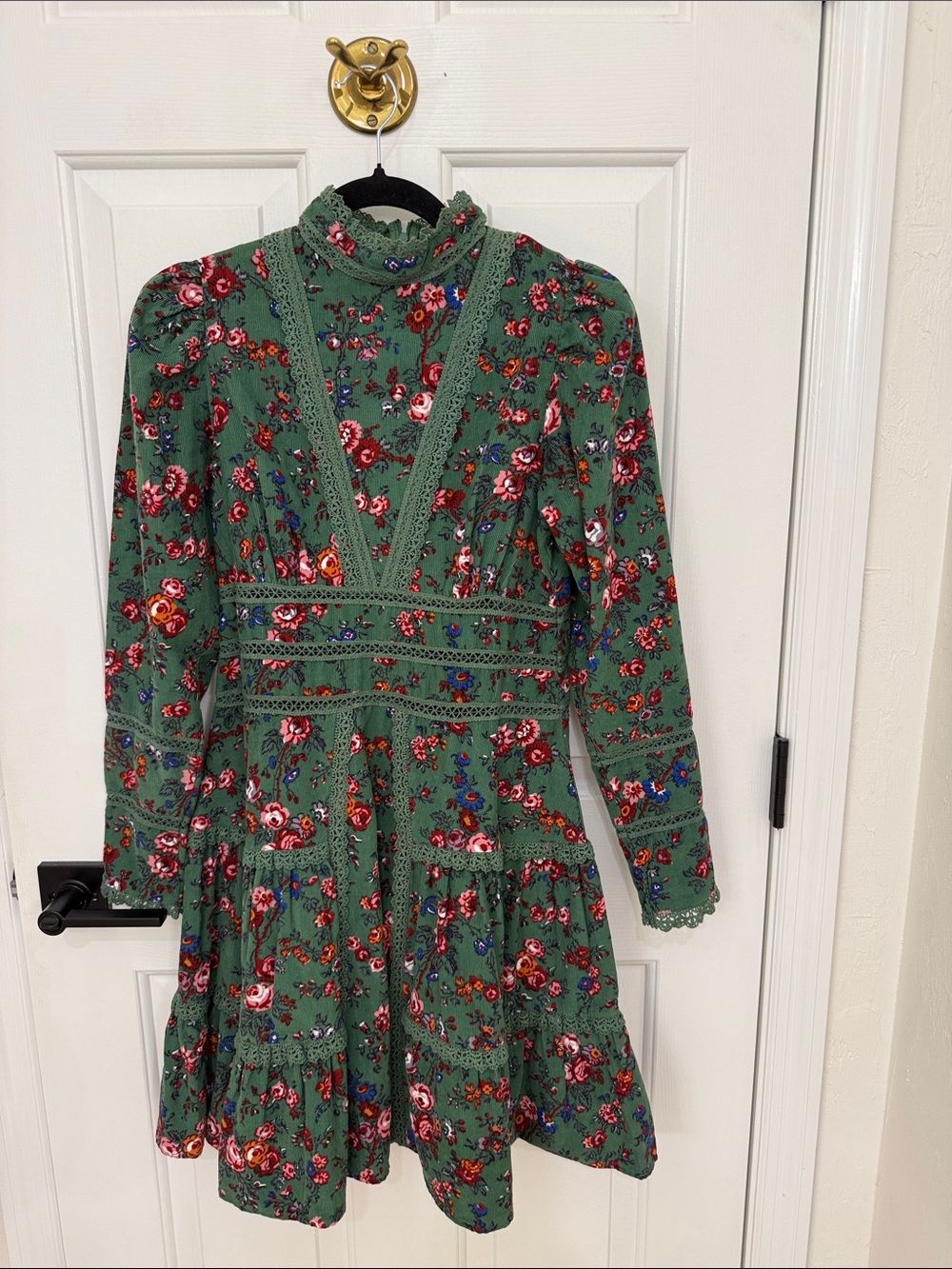 Like New By Timo Green Floral Lace-Trim High-Neck Long Sleeve Dress